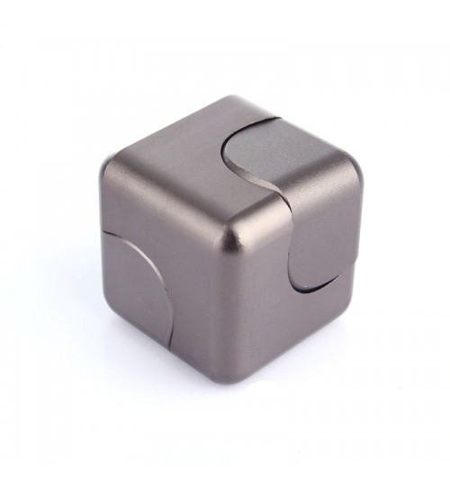 cube hand spinner