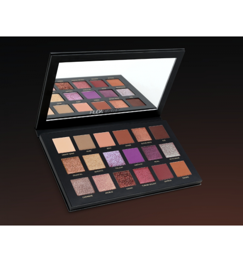 Huda Beauty Desert Dusk Eyeshadow Palette