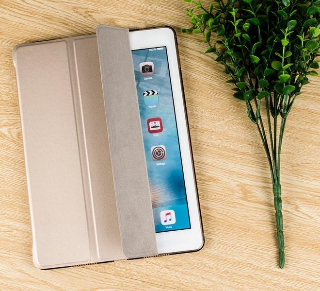 iPad Pro 9.7 Ultra slim smart case gold iPad Pro 9.7 Ultra slim smart case gold