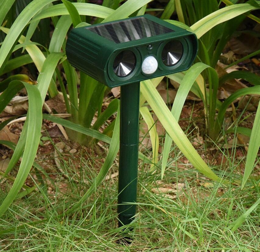 Ultrasonic Pest Repeller Animal Rodent Cat Dog Fox Repeller Animal Repeller Ultrasonic Pest Repeller Animal Rodent Cat Dog Fox Repeller Animal Repeller
