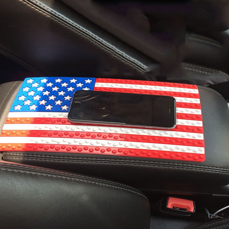Multifunctional Car Dashboard Holder Pad Anti-skid Multifunctional Car Dashboard Holder Pad Anti-skid