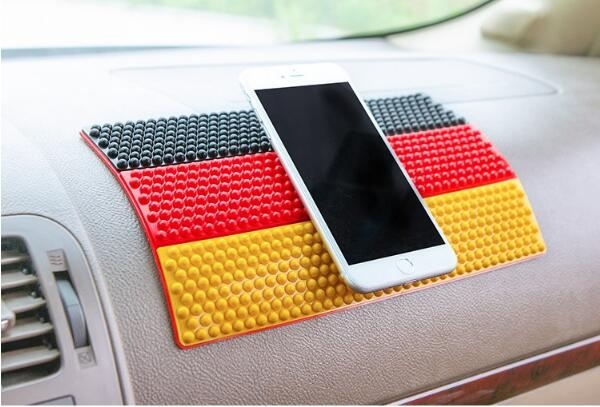 Multifunctional Car Dashboard Holder Pad Anti-skid Multifunctional Car Dashboard Holder Pad Anti-skid