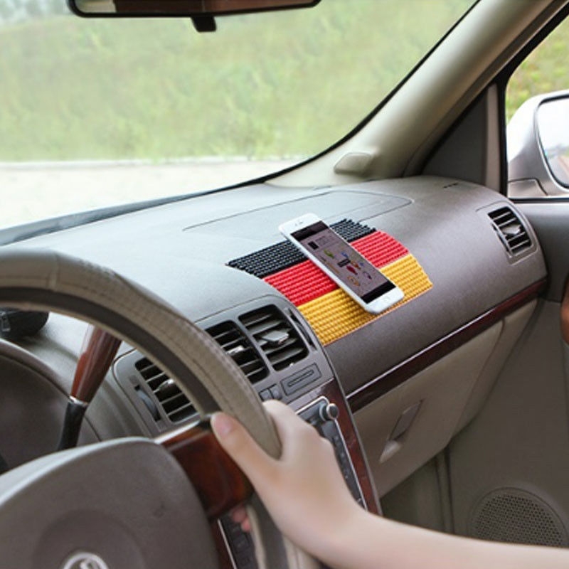 Multifunctional Car Dashboard Holder Pad Anti-skid Multifunctional Car Dashboard Holder Pad Anti-skid
