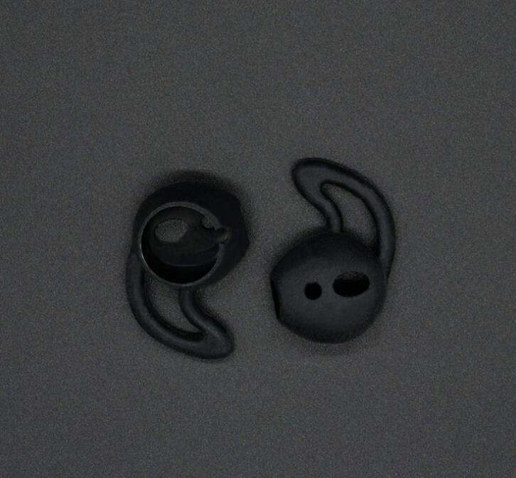 1 Pair Soft Clear Silicone Earplugs Earbuds Cover For Apple iPhone 1 Pair Soft Clear Silicone Earplugs Earbuds Cover For Apple iPhone