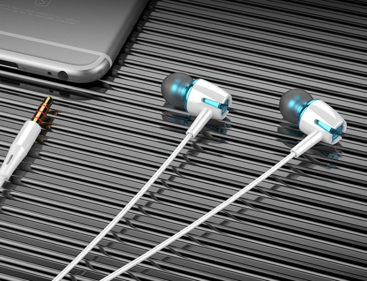 Wired 3.5mm In-ear Earphones Bass Stereo