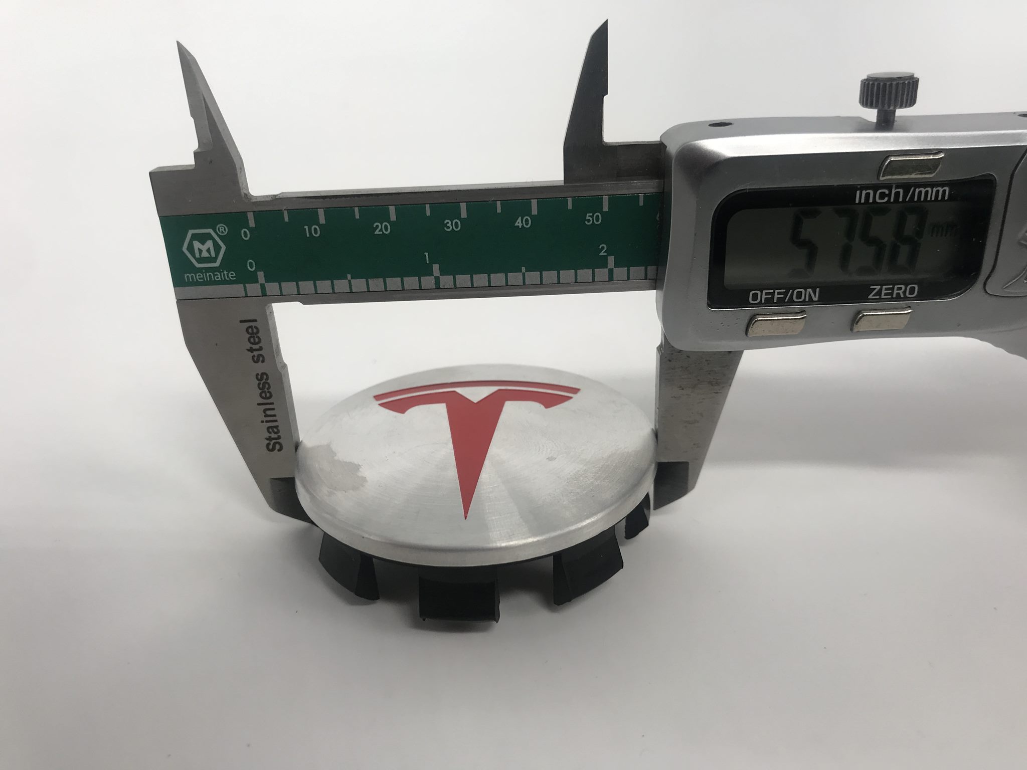 Tesla Wheel Center Cap 58mm --Silver Tesla Wheel Center Cap 58mm --Silver